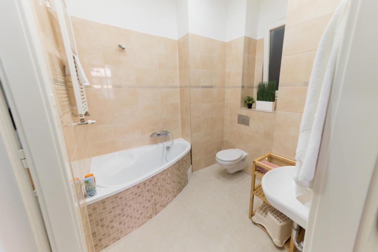 Rumbach Royal Apartment Будапеща Екстериор снимка